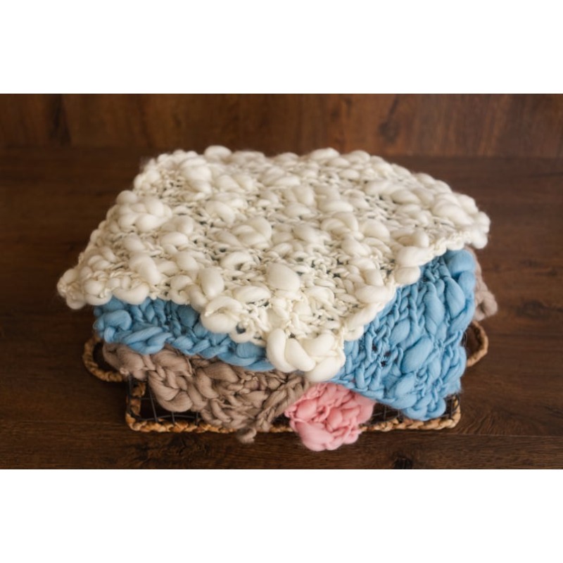 Photography Newborn - Grube, dziergane kocyki z wełny merino